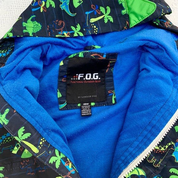 London Fog Dino 🦖 rain jacket - Picture 2 of 2